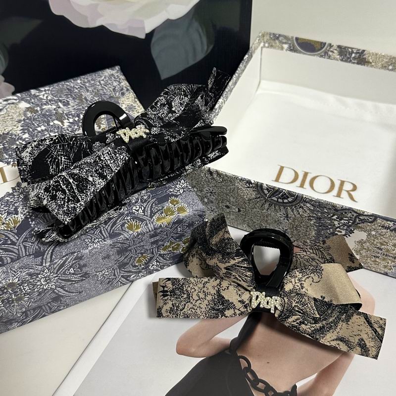 Dior Hair Grab Clip 092001